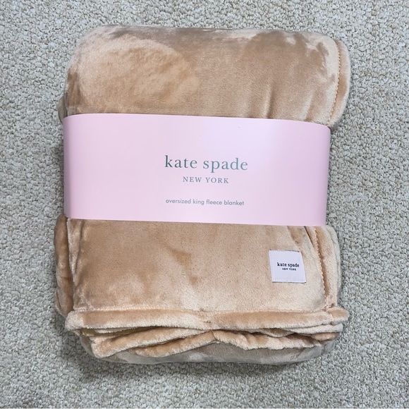 kate spade Bedding Kate Spade Oversized King Blush Dusty Rose Pink Fleece Blanket 12 X 92
